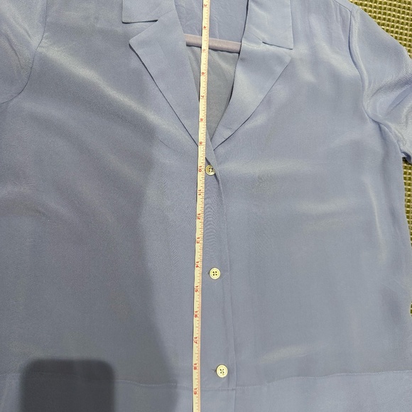 Everlane The Notch Button-Down Shirt in Washable Silk Size 0 · Blue · 100% silk - Picture 6 of 6
